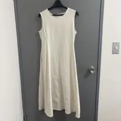 ユニクロウルトラストレッチエアリズムワンピース（丈短め）