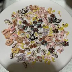 ネイルパーツまとめ売り　セーラームーンヒスミニクロミちゃんカピバラ