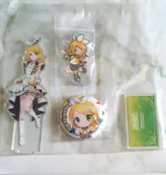 鏡音リン グッズセット ぬいぐるみ 缶バッジ アクリルスタンド - メルカリ