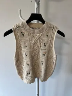 ZARA ノースリーブニット M アイボリー