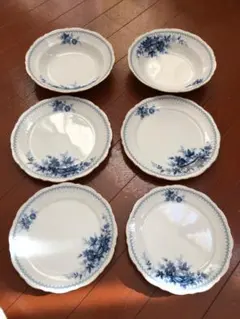 Noritakeノリタケの食器セット　青い花柄の陶磁器皿 6枚セット