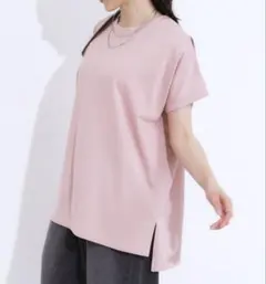 【新品未使用】SHOO•LA•RUE 汗をかいても気になりにくいスリットトップスのサムネイル
