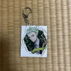 ツイステ　セベク　アクリルキーホルダー