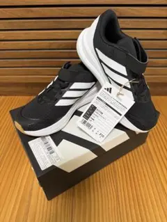 アディダス キッズシューズ 21cm adidas 黒 ブラック