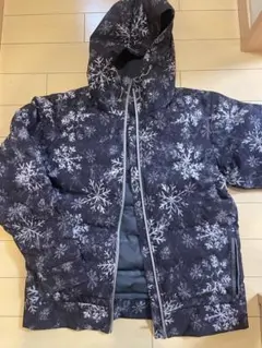 雪の結晶模様 フード付きダウンジャケット LL