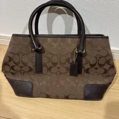 COACH ブラウンロゴトートバッグ