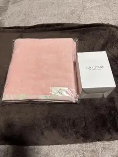 L'OCCITANE バスタオル、タンブラー　桜色