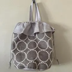 ハンドメイドフリル付き丸底巾着バッグ　新品