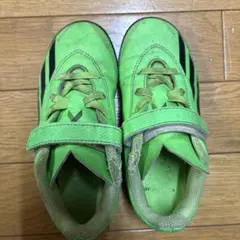 adidas☆サッカーシューズ　18cm