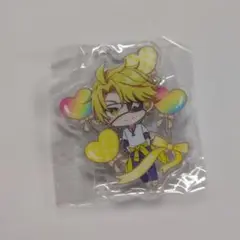 カラピチ　たっつん　ピーチパーティー アクリルキーホルダー