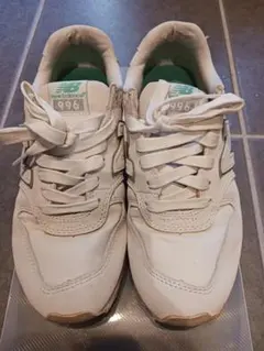 New Balance 996 ホワイト スニーカーのサムネイル