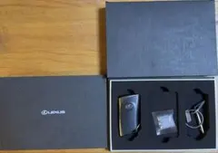 Lexus 純正スマートキー 3ボタン　新品未使用のサムネイル