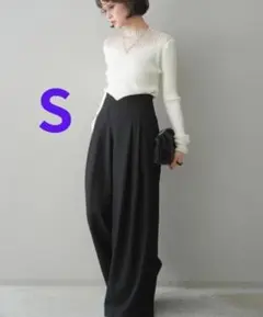 新品☆デザインハイウエストワイドパンツブラック　Sサイズ　Lumier