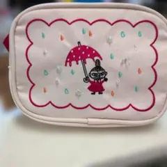 ムーミン リトルミイ 刺繍ポーチ ピンク