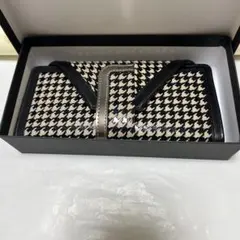 ヒロコハヤシ ナイトアンドデイ 持ち手付き財布 持ち手 クロコ ゴールド 財布 ヒロコハヤシ ナイトアンドデイ 持ち手付き財布 ゴールド 財布 持ち手