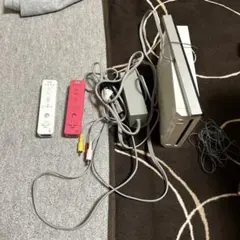 Wii 本体 + 白・赤リモコン + AVケーブル