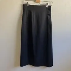 ラップ風タイトスカート