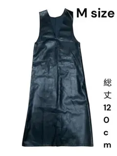 フェイクレザージャンパースカート　ブラック