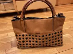 COACH スタッズ付きキャメルブラウンレザーBAG