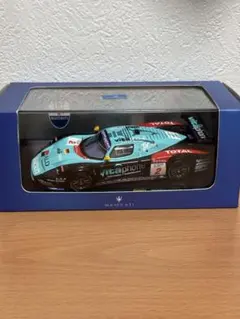 マセラティ　Maserati MC12 1/43スケールミニカーのサムネイル