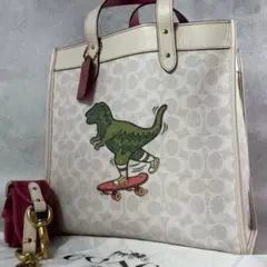 希少/美品 コーチ レキシー フィールドトート30 斜めがけ2way 恐竜