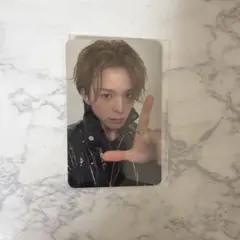 TREASURE 韓国限定 NEWWAV トレカ アサヒ 特典トレカ - メルカリ