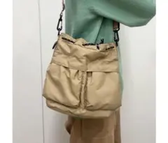 3COINS　巾着トートバッグ　ショルダーバッグ　ベージュ