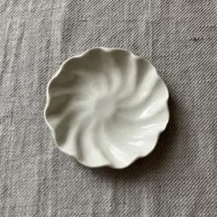 最終価格＊長峰菜穂子さん　菱形ドレープ皿　2客セット 2025年最新】長峰菜穂の人気アイテム - メルカリ