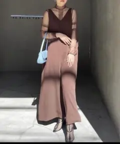 新品タグ付き AMERI LACE TOP SET ROMPERS ブラウンのサムネイル