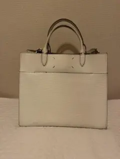 【ジャンク品】Maison Margiela 2018 ハンドバッグ ホワイトのサムネイル