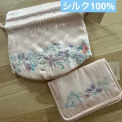 近沢レース　巾着　ポーチ　収納　ミニティッシュケース　絹100% レース　ピンクのサムネイル