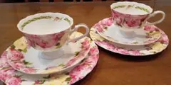 GIVENCHY　バラの花柄ティーセット（カップ＆ソーサー、ケーキ皿 ）