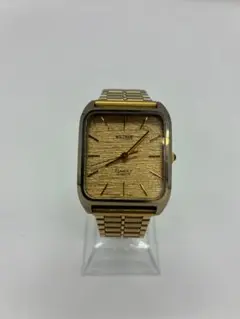 WALTHAM Dynax クォーツ 腕時計 ゴールド