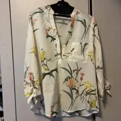 ZARA BASIC 花柄五分袖ブラウス