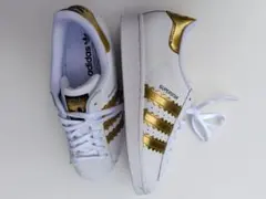 アディダス スーパースター 　ホワイト ゴールド コア スニーカー レディース