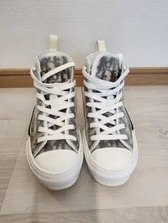 DIOR B23 ハイトップスニーカー ホワイト&ブラック サイズ35のサムネイル