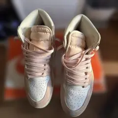 Nike Air Jordan 1 粉紅/白色 高筒