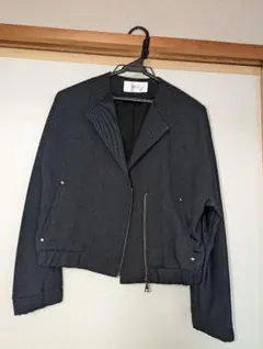 Item thumbnail for item 734b184f-382b-46fa-a37d-3b30f372612d