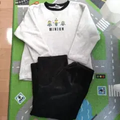 ミニオン フリースパジャマセット 140cm