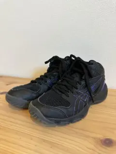 【超美品】ASICS バスケットボールシューズ ブラック パープルのサムネイル