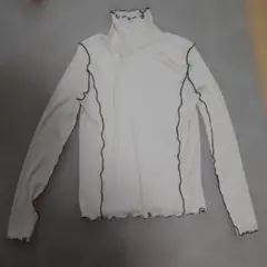 BEAUTY UNITED ハイネック長袖トップス