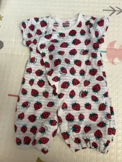 いちご　ロンパース　50〜60サイズ　ベビー