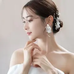 STELLA BRIDAL フラワーイヤリング ホワイト