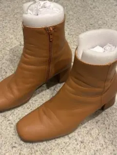 Item thumbnail for item 509417bc-dec6-4c3b-acf2-e11963b5b73c