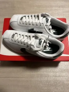 NIKE コルテッツ　レザー　アイボリー