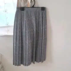 花柄プリーツスカート