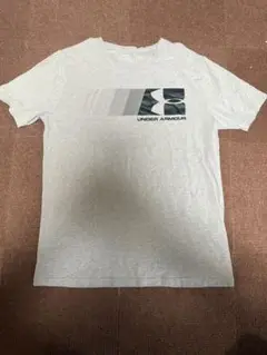 UNDER ARMOUR グレー Tシャツ XL