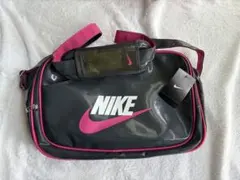 【新品未使用】NIKE エナメルバッグ
