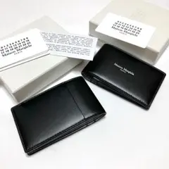新品 24aw マルジェラ ブランド ロゴ パスケース 黒 18147 新品 24aw マルジェラ ブランド ロゴ パスケース 黒 18147 - メルカリ