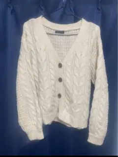 【Mサイズ】INGNI ニット カーディガン ホワイト Vネック